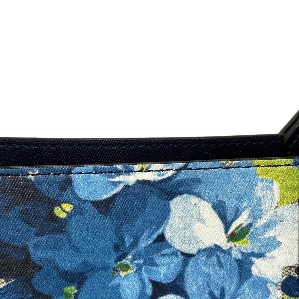 Gucci GG Blooms Tote Bag 546323 Blue Black Multi PVC Leather - Picture 11 of 14